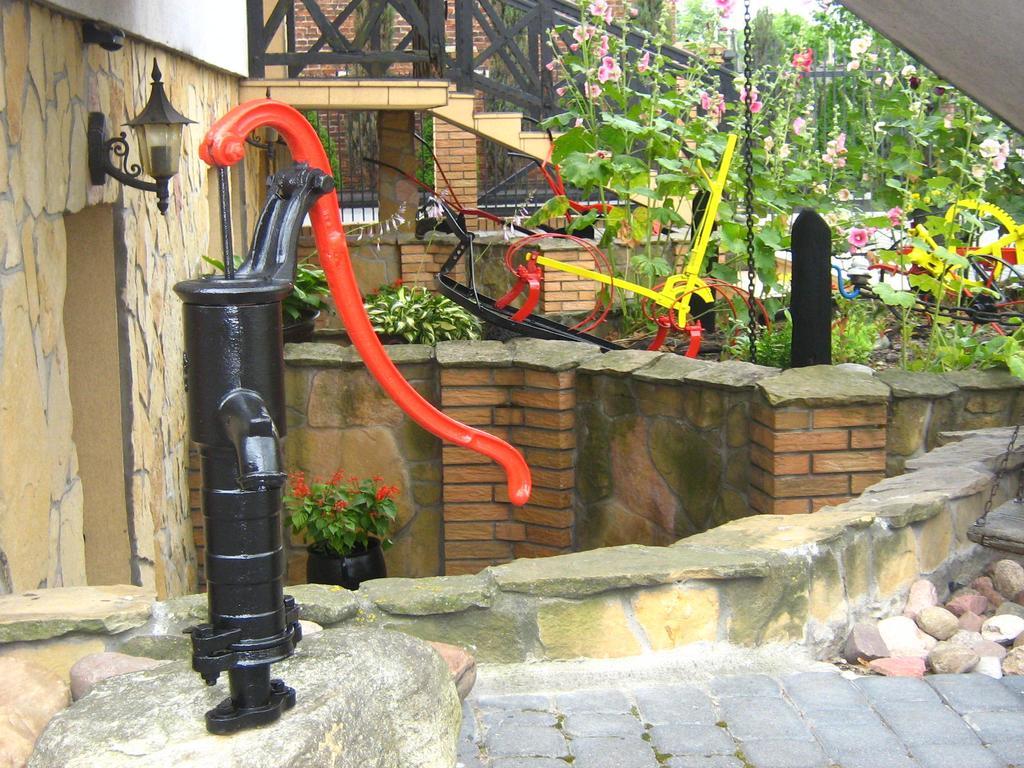 Gosciniec Podkowa Włodawa Exterior foto