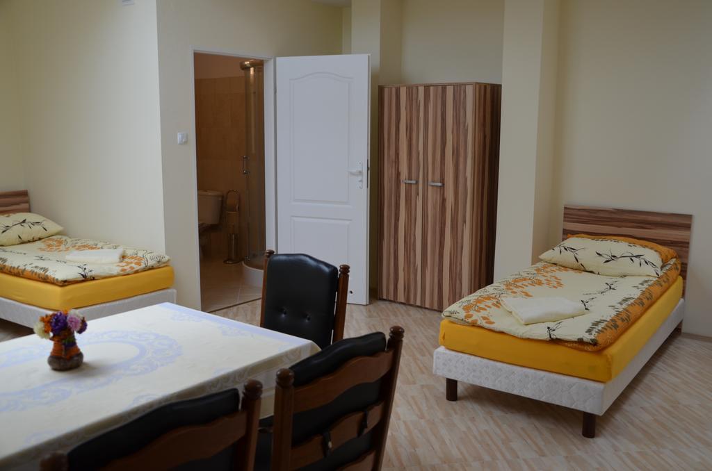 Gosciniec Podkowa Włodawa Quarto foto