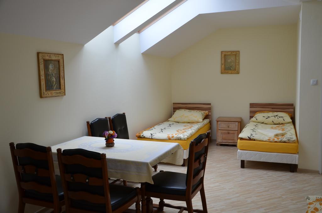 Gosciniec Podkowa Włodawa Quarto foto